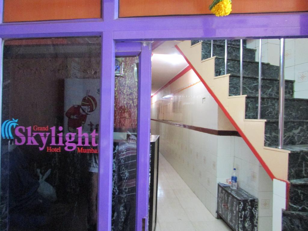 Grand Skylight Hotel Mumbai Exterior foto