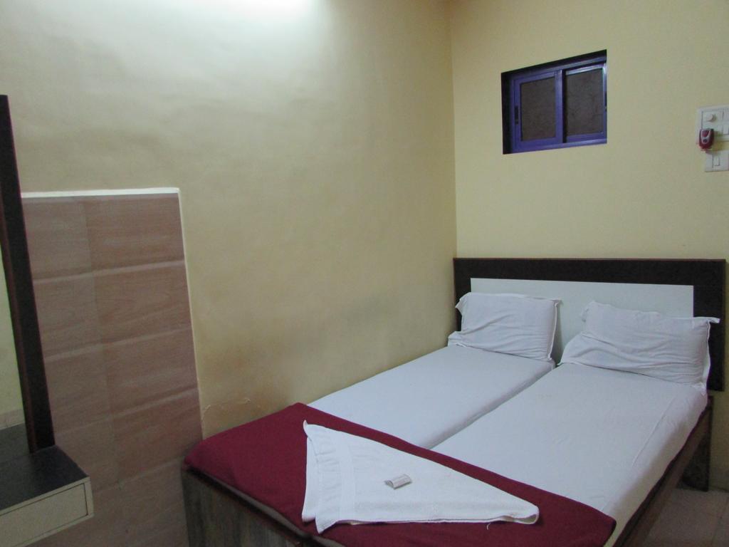 Grand Skylight Hotel Mumbai Exterior foto